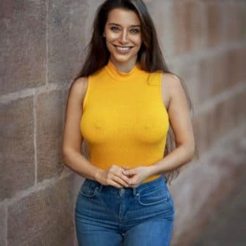 Calista - Rencontre célibataire à Granges-près-Marnand Profil de Calista, 20 ans, Rencontre célibataire à Granges-près-Marnand (Vaud)