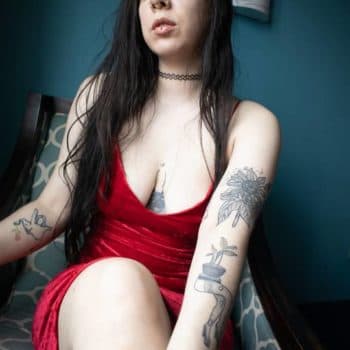 Nola - Rencontre célibataire à Danis Profil de Nola, 40 ans, Rencontre célibataire à Danis (Grisons)