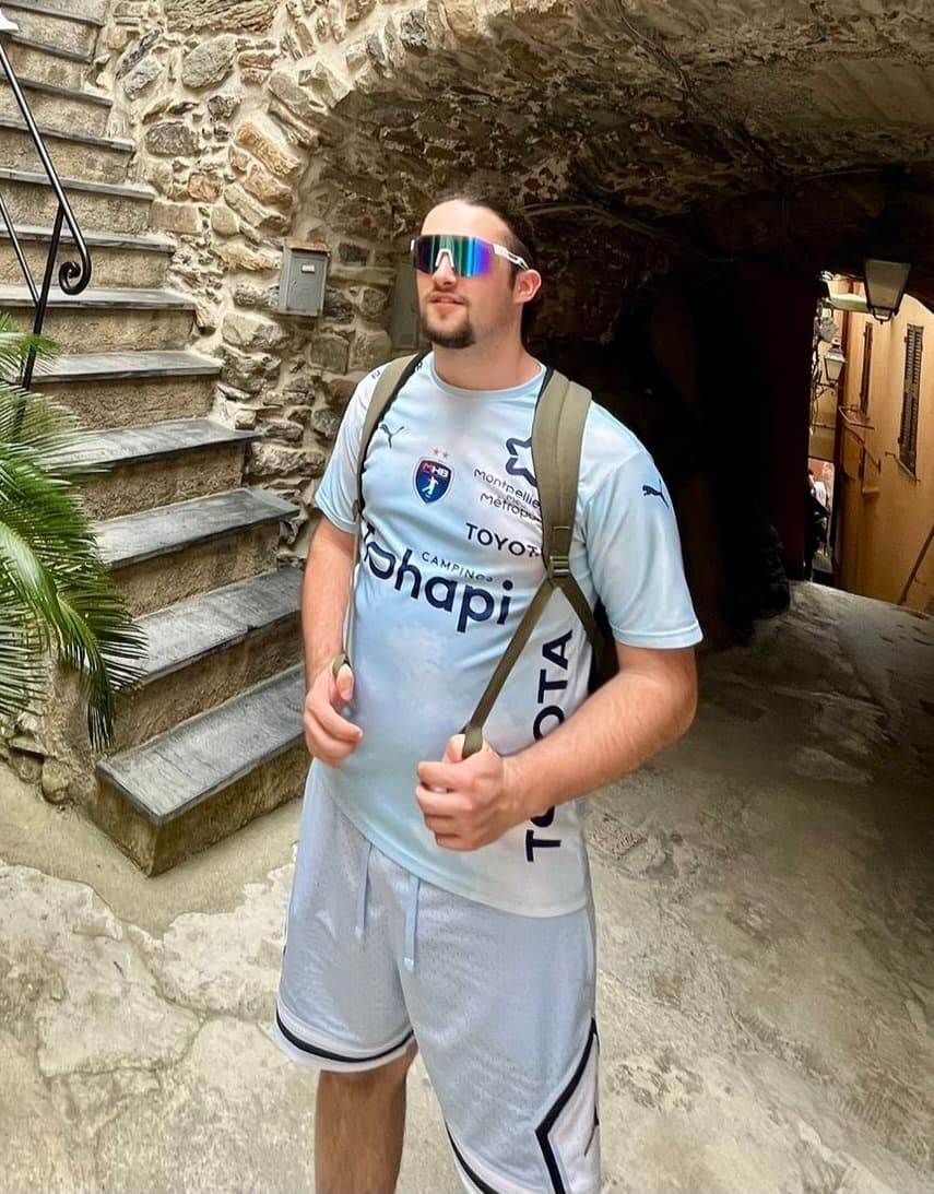 Profil de Moustapha, 35 ans, Rencontre célibataire à Borgonovo (Grisons)