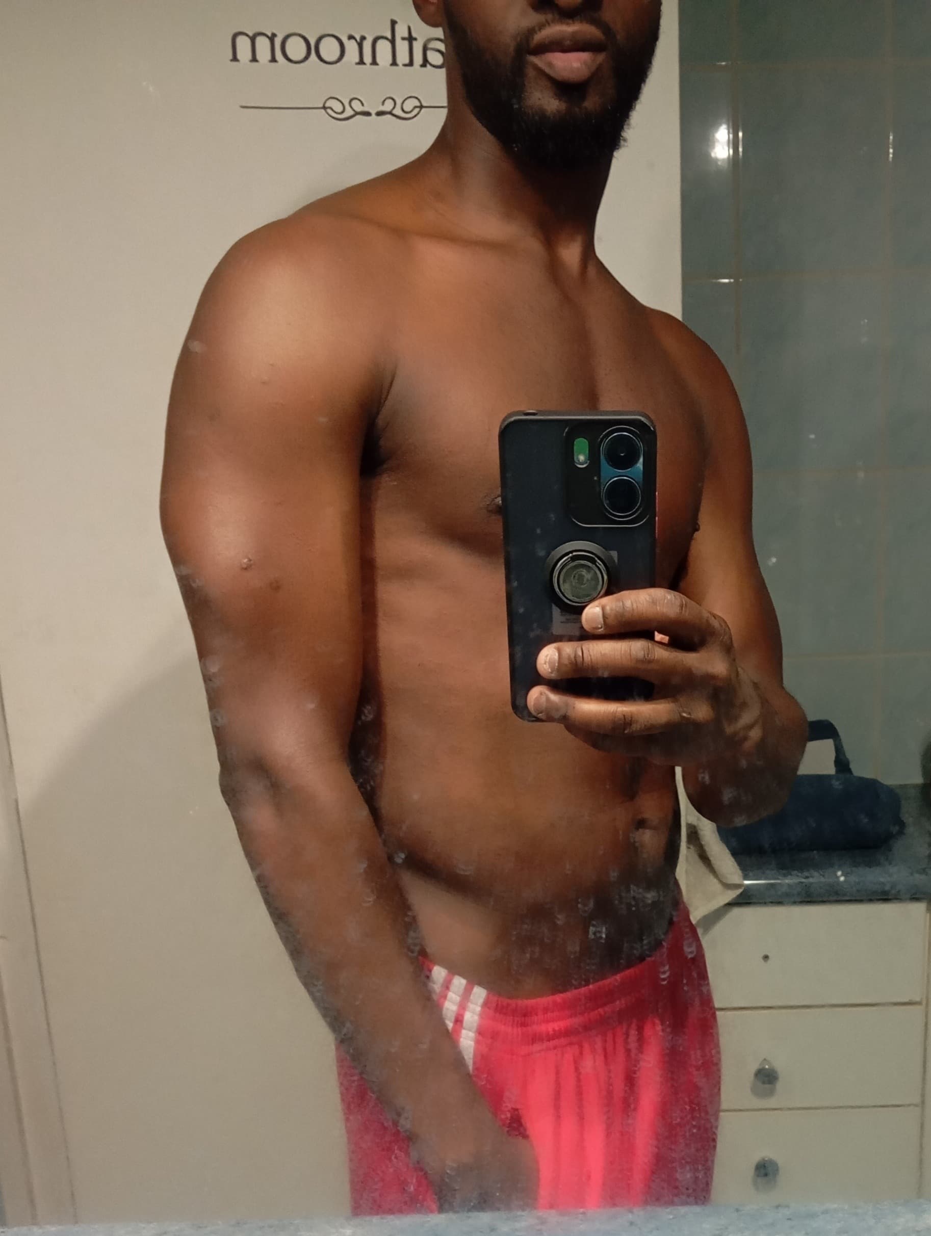 Profil de Eneko, 25 ans, Rencontre célibataire à Baar (Zoug)