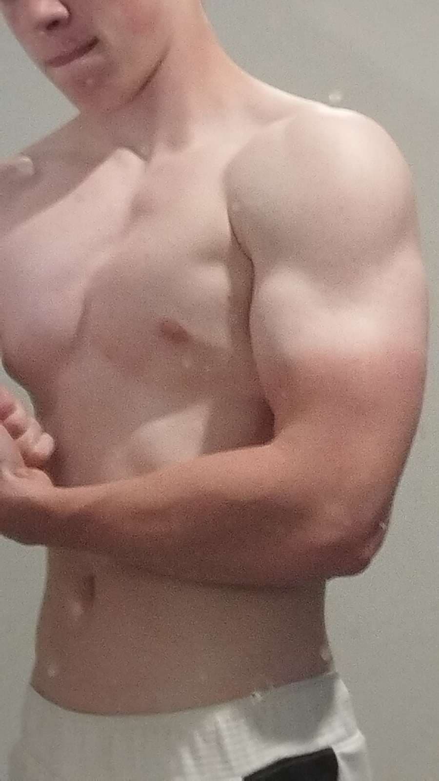 Profil de Ilyan, 35 ans, Rencontre célibataire à Belp (Berne)