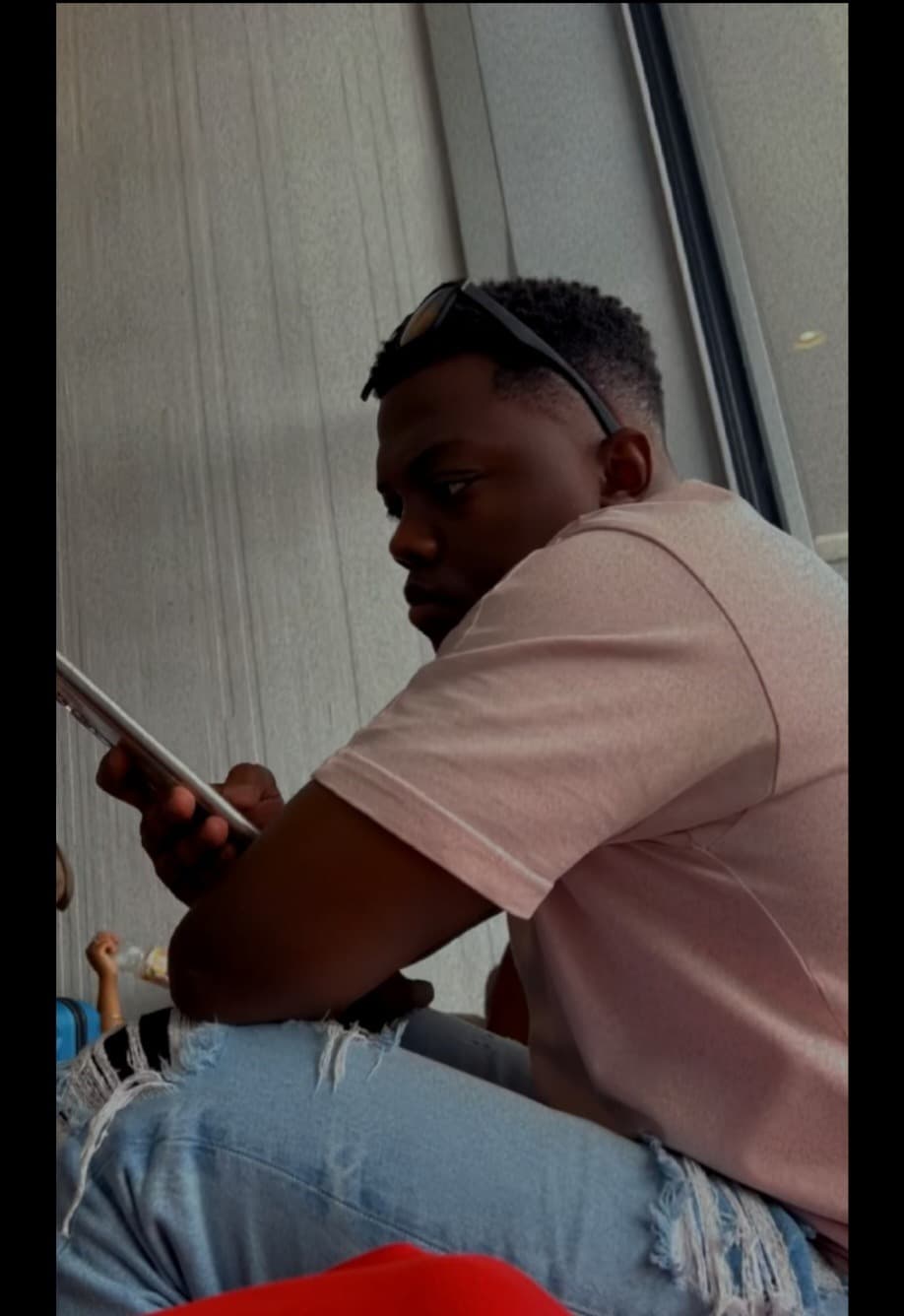 Louison - Rencontre célibataire à St-Cierges Profil de Louison, 48 ans, Rencontre célibataire à St-Cierges (Vaud)