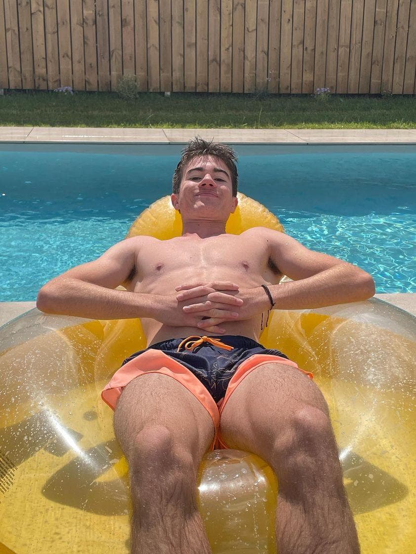 Profil de Driss, 23 ans, Rencontre célibataire à Riedern (Glaris)