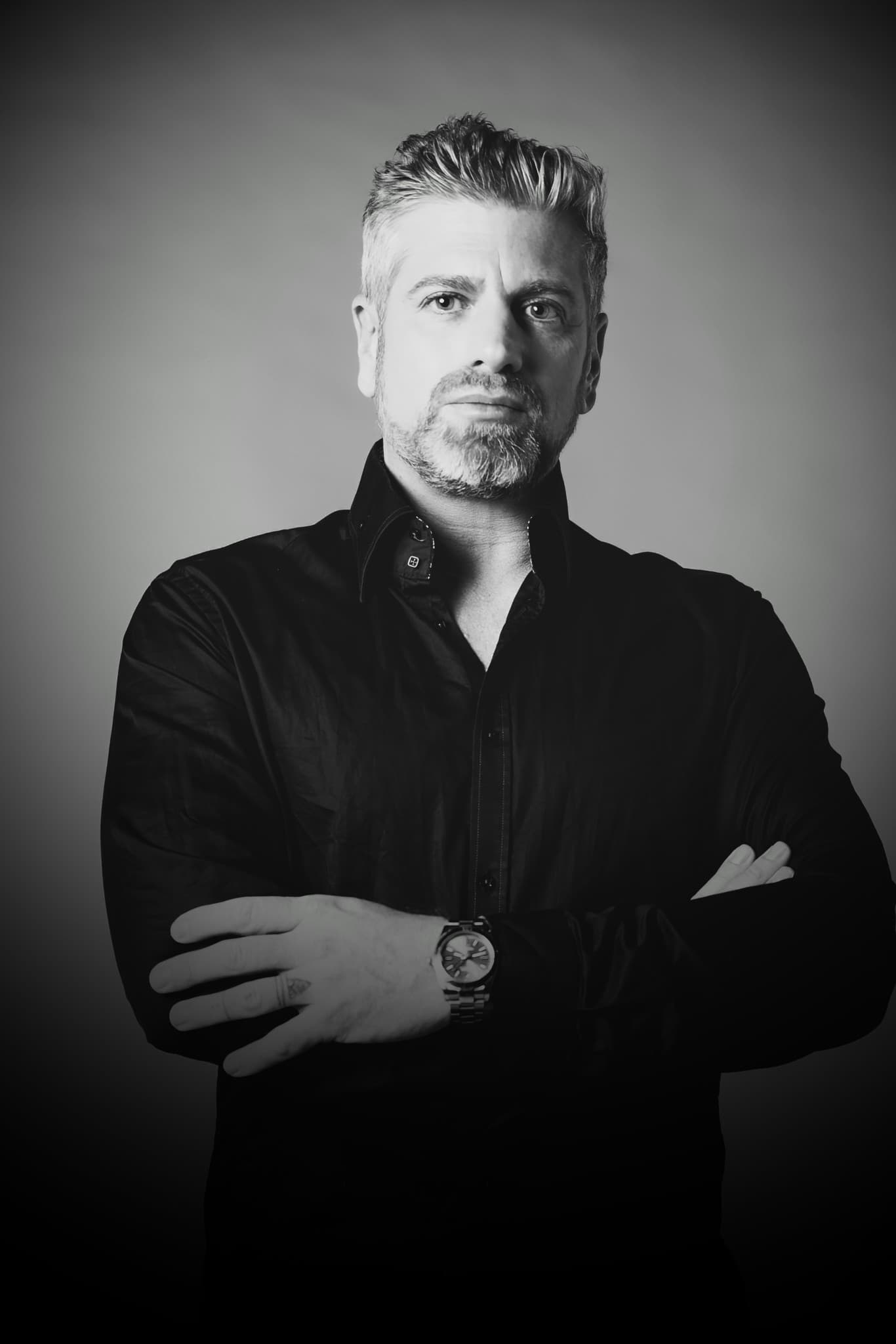 Profil de Lionel, 19 ans, Rencontre célibataire à Rueras (Grisons)