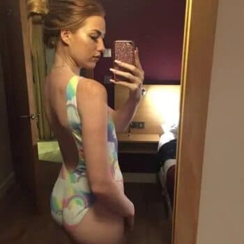 Profil de Kheira, 28 ans, Rencontre célibataire à Miralago (Grisons)