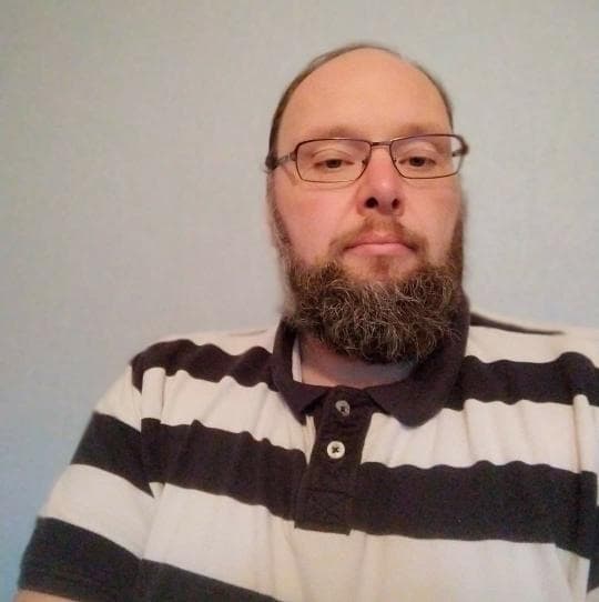 Loucas - Rencontre célibataire à Ftan Profil de Loucas, 47 ans, Rencontre célibataire à Ftan (Grisons)