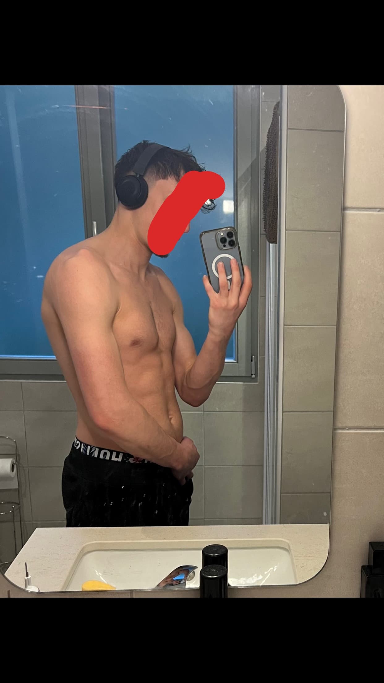 Profil de Timothée, 42 ans, Rencontre célibataire à Noiraigue (Neuchâtel)