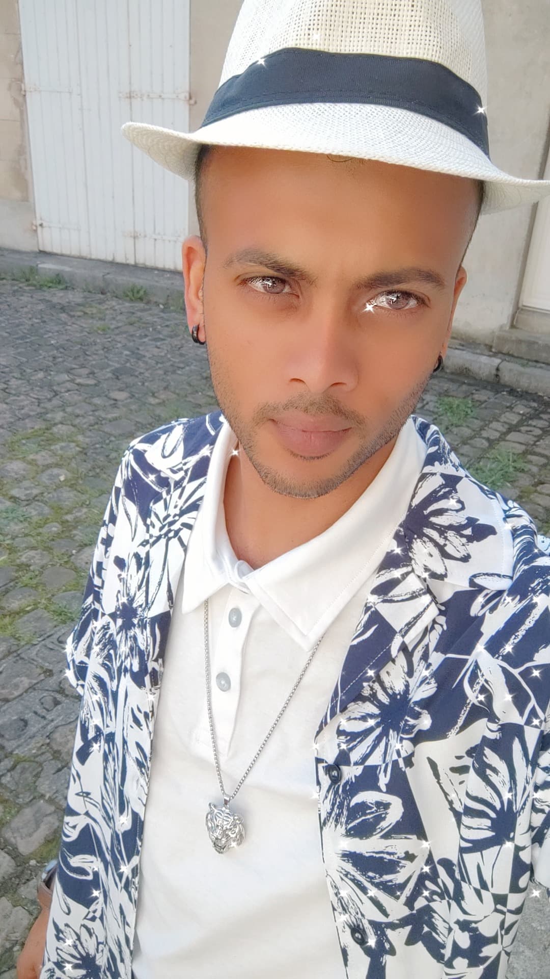 Profil de Mourad, 49 ans, Rencontre célibataire à Wöschnau (Soleure)