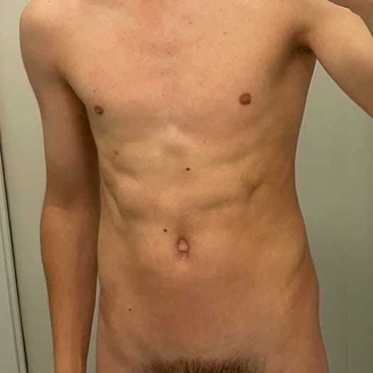 Profil de Hedi, 32 ans, Rencontre célibataire à Enges (Neuchâtel)