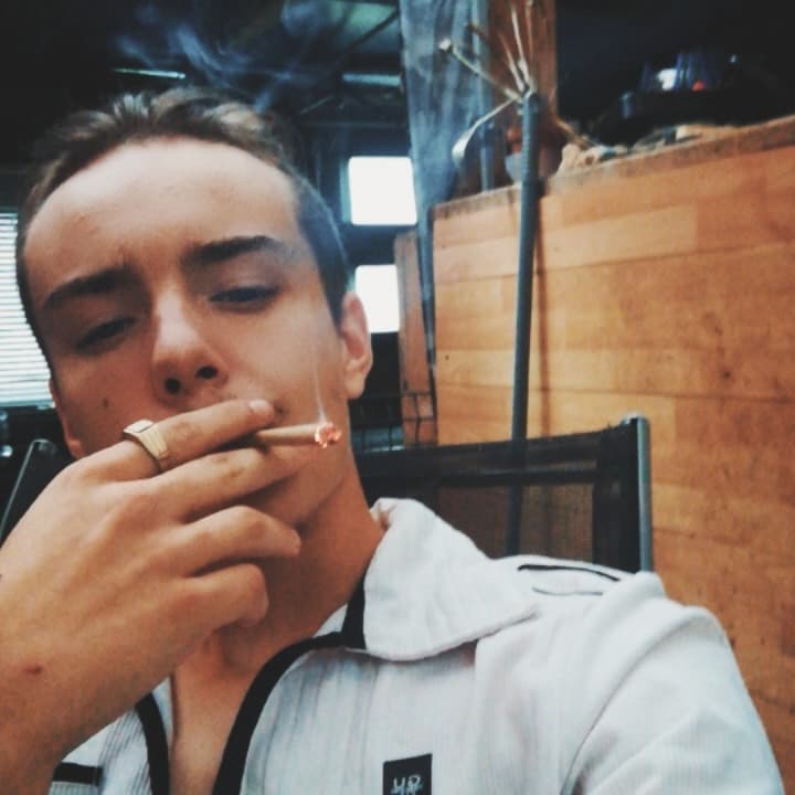 Profil de Lyes, 35 ans, Rencontre célibataire à Rivaz (Vaud)