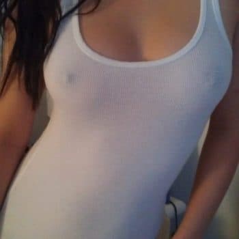 Victorine - Rencontre célibataire à Täuffelen Profil de Victorine, 25 ans, Rencontre célibataire à Täuffelen (Berne)