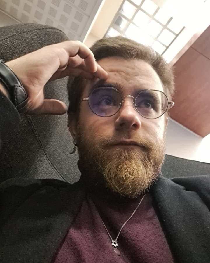 Lamine - Rencontre célibataire à Fläsch Profil de Lamine, 19 ans, Rencontre célibataire à Fläsch (Grisons)