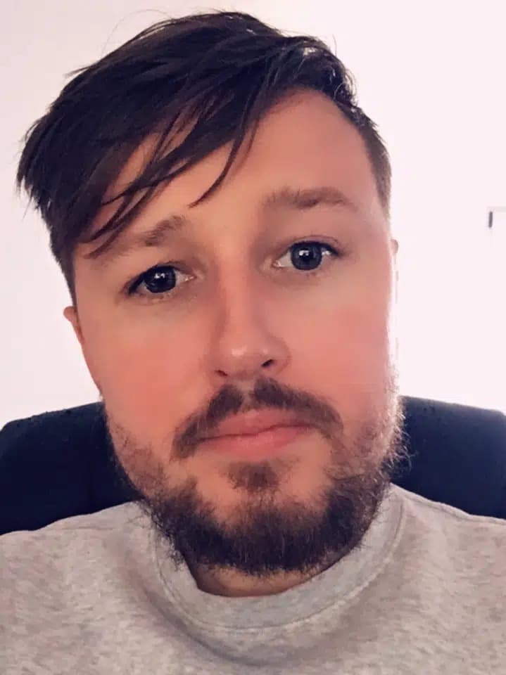 Darius - Rencontre célibataire à Molinis Profil de Darius, 38 ans, Rencontre célibataire à Molinis (Grisons)