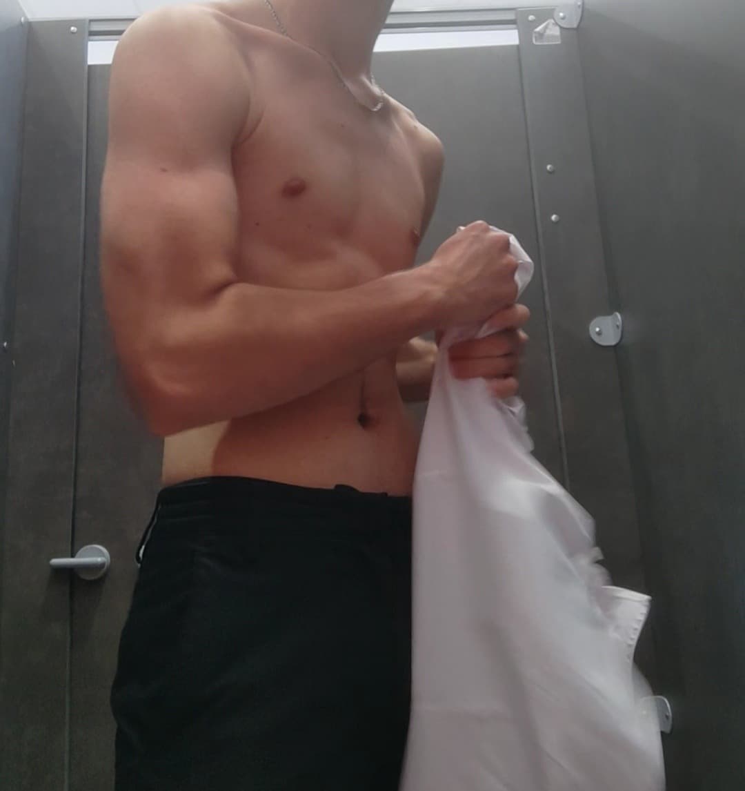 Arnaud - Rencontre célibataire à Flamatt Profil de Arnaud, 42 ans, Rencontre célibataire à Flamatt (Fribourg)