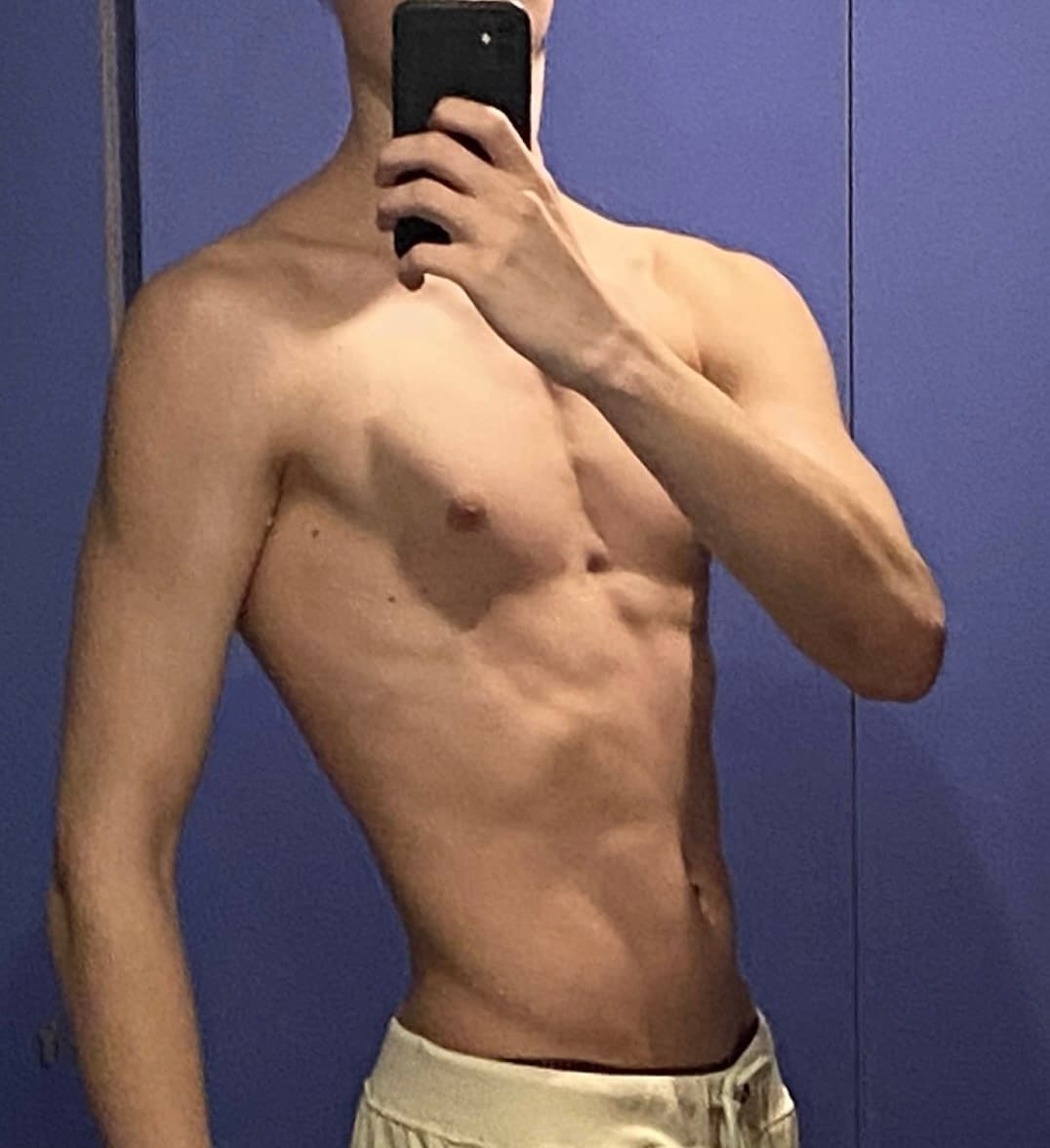 Yanel - Rencontre célibataire à Cimadera Profil de Yanel, 22 ans, Rencontre célibataire à Cimadera (Tessin)