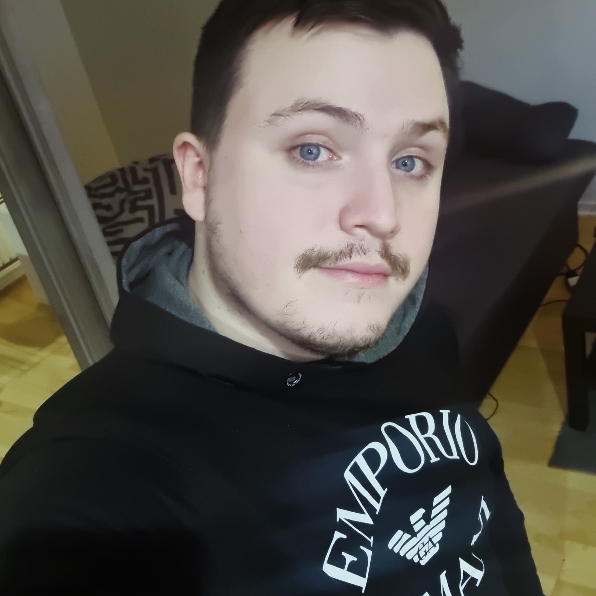 Julyan - Rencontre célibataire à Seon Profil de Julyan, 26 ans, Rencontre célibataire à Seon (Argovie)