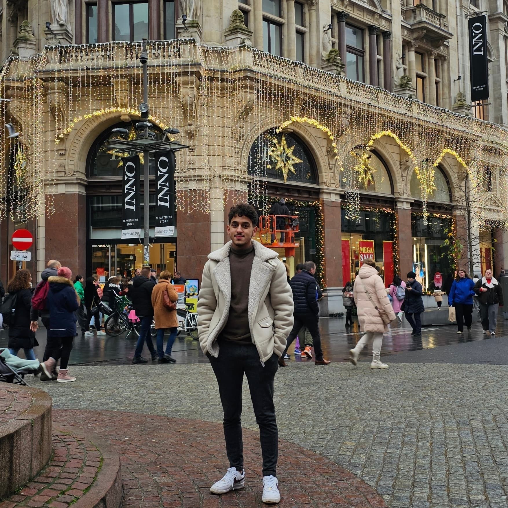 Damien - Rencontre célibataire à Stels Profil de Damien, 29 ans, Rencontre célibataire à Stels (Grisons)