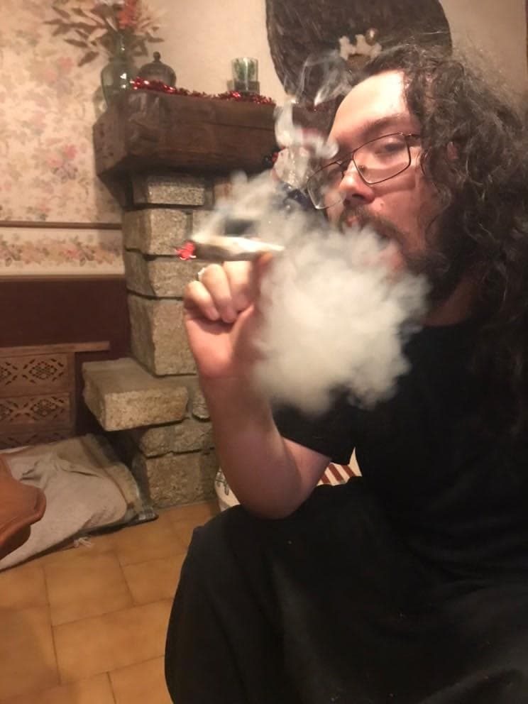 Dylan - Rencontre célibataire à Sufers Profil de Dylan, 36 ans, Rencontre célibataire à Sufers (Grisons)