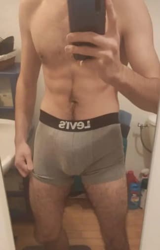 Hector - Rencontre célibataire à Strada Profil de Hector, 44 ans, Rencontre célibataire à Strada (Grisons)