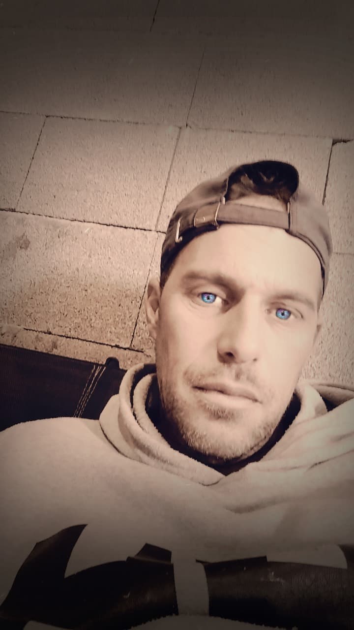 Jasmin - Rencontre célibataire à Anzonico Profil de Jasmin, 22 ans, Rencontre célibataire à Anzonico (Tessin)