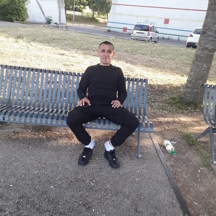 Lyvio - Rencontre célibataire à Fully Profil de Lyvio, 48 ans, Rencontre célibataire à Fully (Valais)