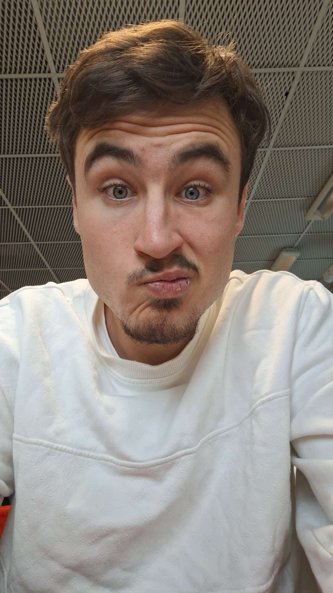 Zola - Rencontre célibataire à Goppenstein Profil de Zola, 35 ans, Rencontre célibataire à Goppenstein (Valais)