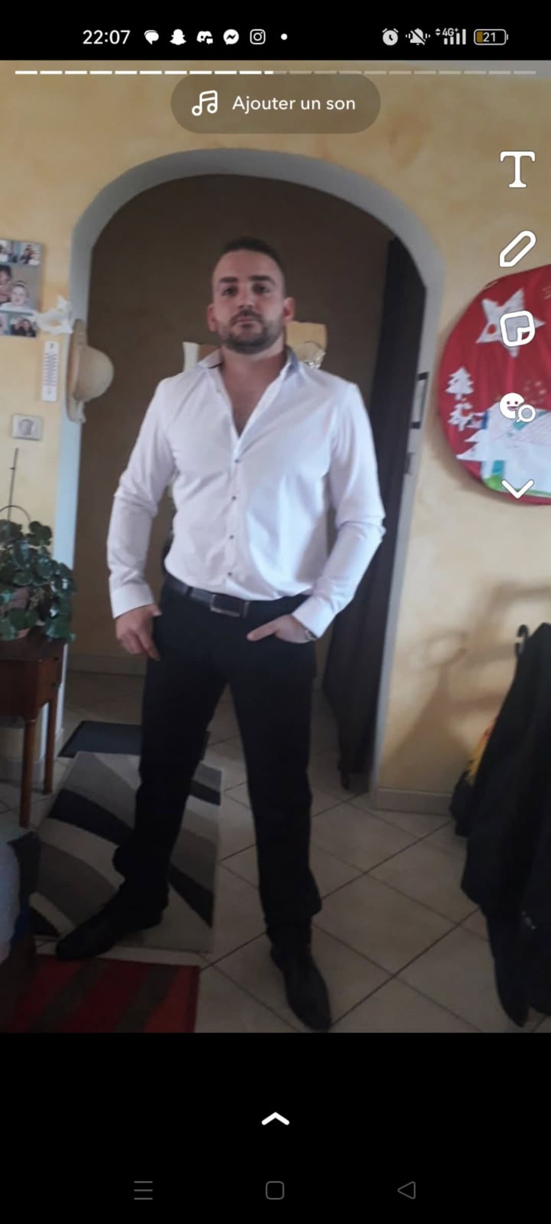 Michaël - Rencontre célibataire à Diessenhofen Profil de Michaël, 31 ans, Rencontre célibataire à Diessenhofen (Thurgovie)