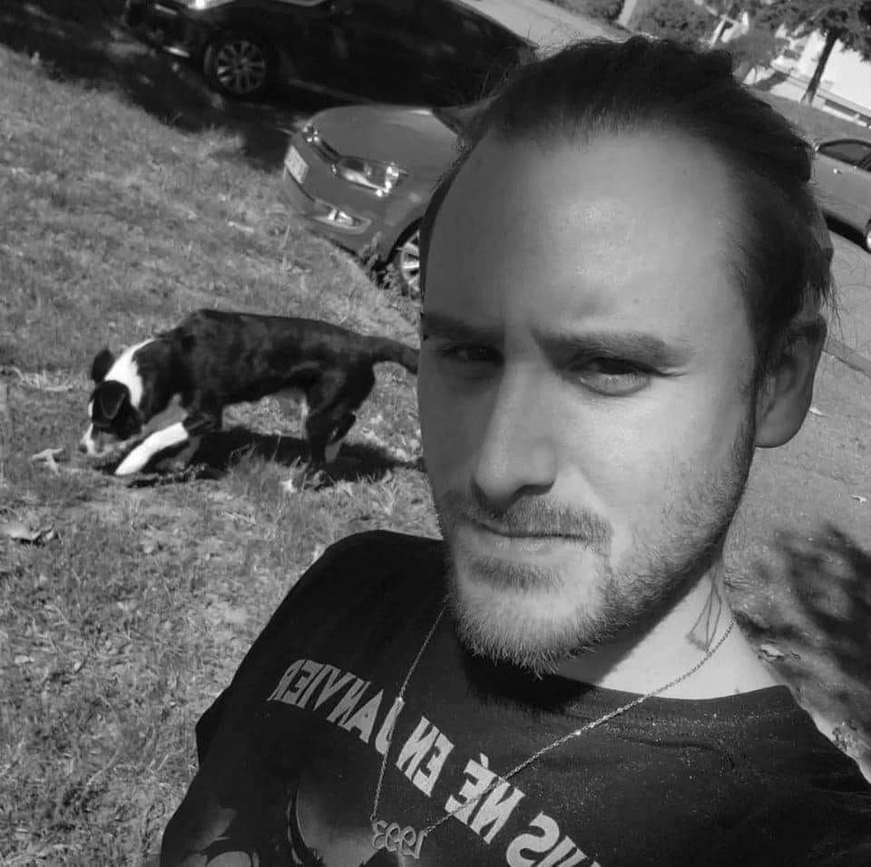 Alistair - Rencontre célibataire à Sur Profil de Alistair, 20 ans, Rencontre célibataire à Sur (Grisons)