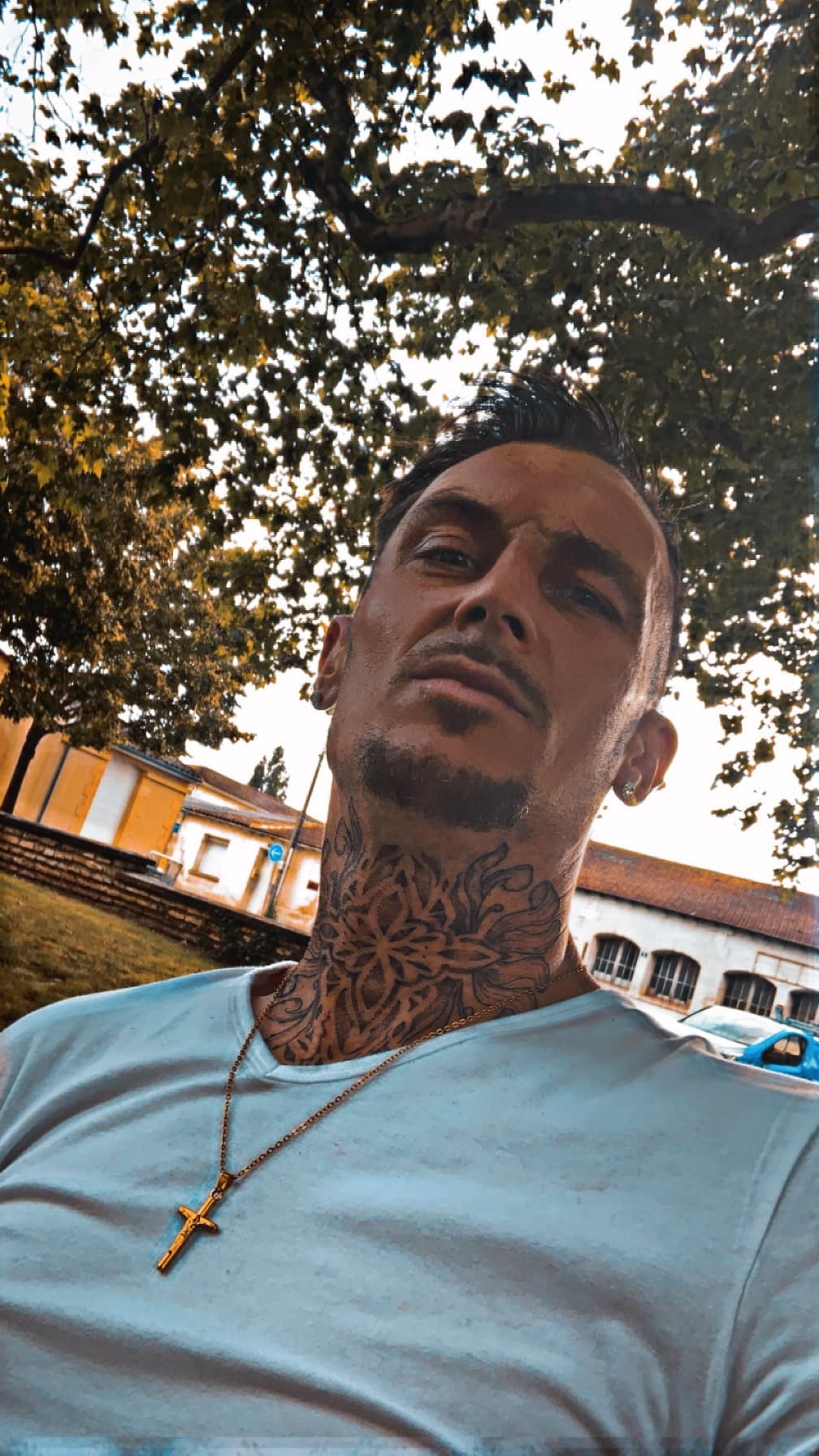 Isaiah - Rencontre célibataire à Fornet-Dessous Profil de Isaiah, 22 ans, Rencontre célibataire à Fornet-Dessous (Berne)