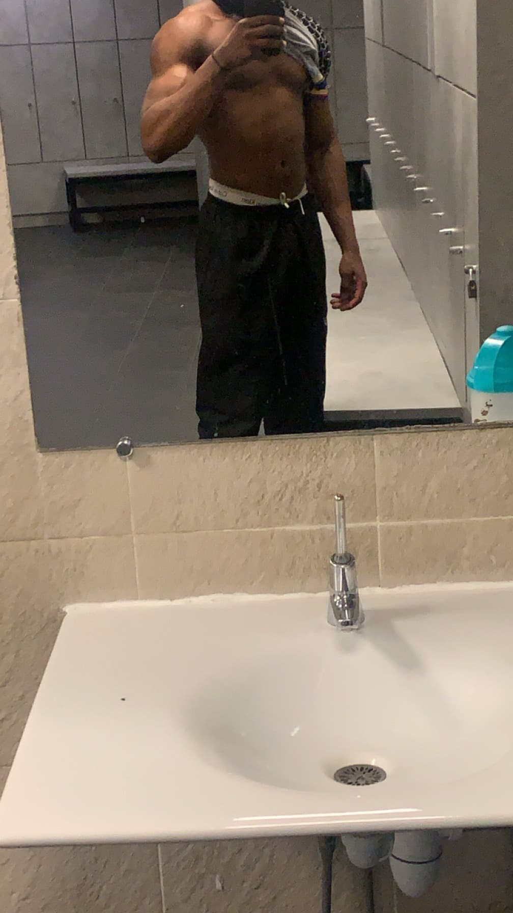 Alaa - Rencontre célibataire à Hochwald Profil de Alaa, 44 ans, Rencontre célibataire à Hochwald (Soleure)