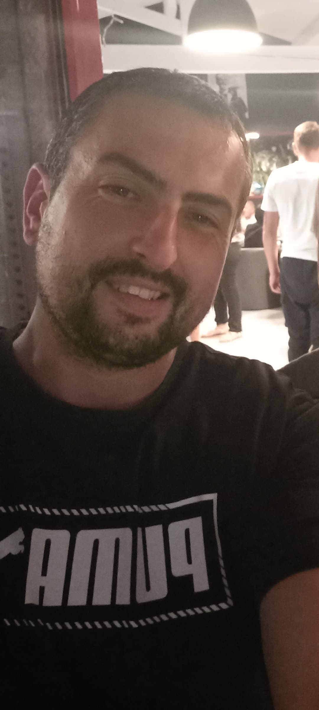 Zola - Rencontre célibataire à Vnà Profil de Zola, 45 ans, Rencontre célibataire à Vnà (Grisons)